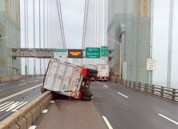 what happened on verrazano bridge today