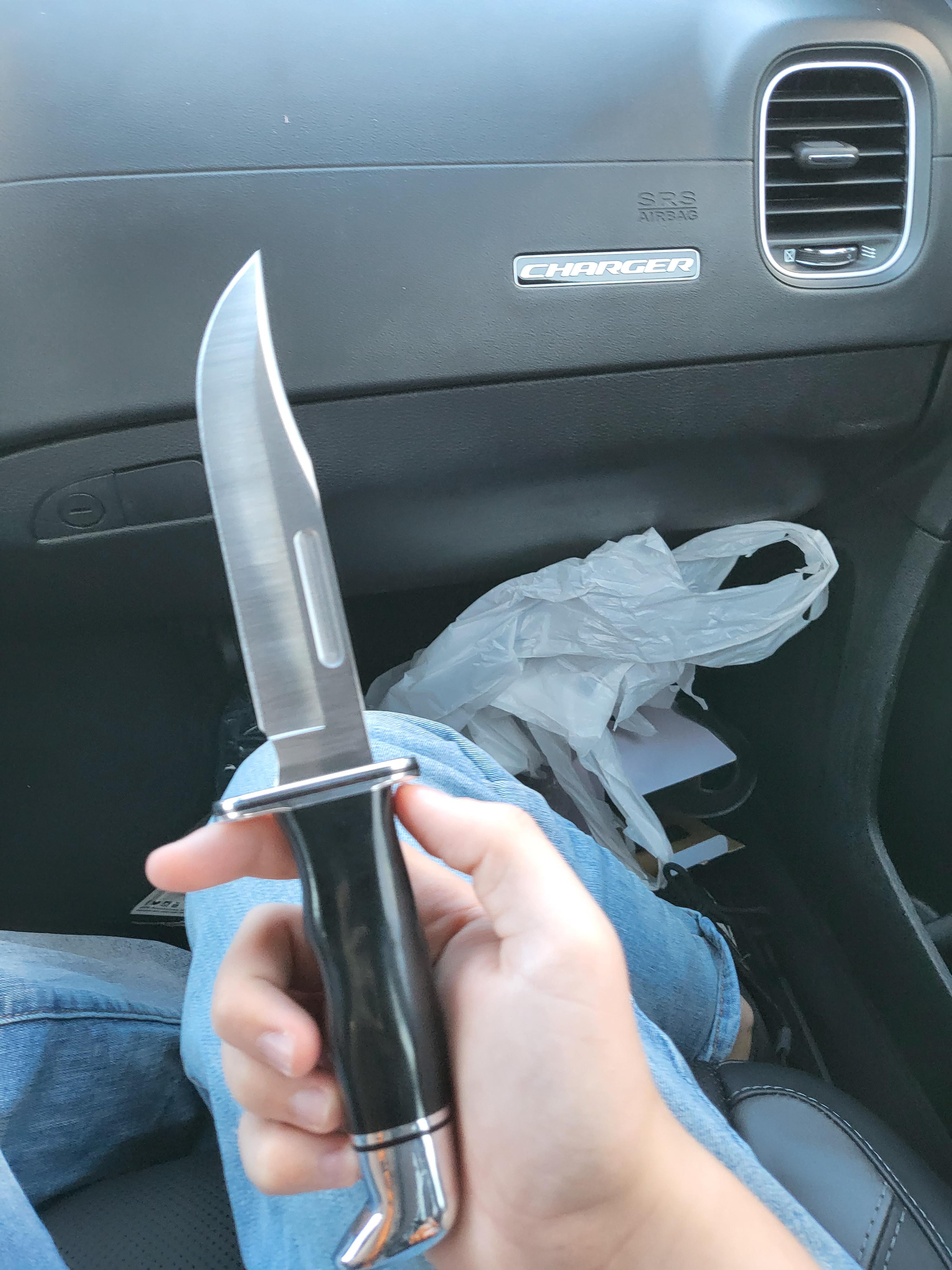 what knife was used in scream