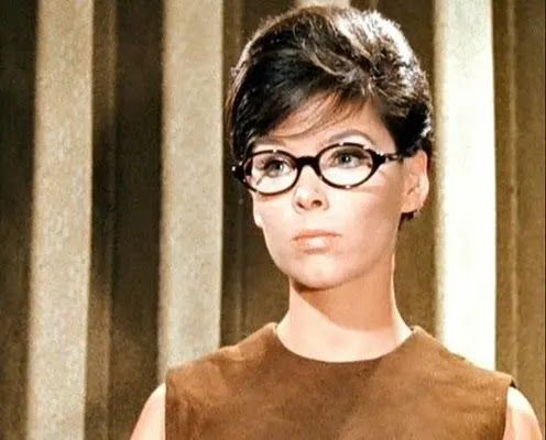 yvonne craig net worth